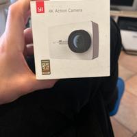 YI 4K Action Camera + accessori