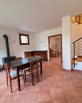 Villa di 178 m² con più di 5 locali e box auto a B