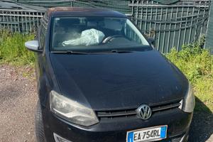 Polo 1.2 Incidentata  laterale posteriore