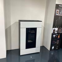 Stufa a pellet SlimQuadro Lumia 10,2kW 5 stelle