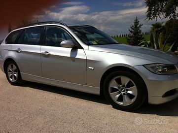 Bmw 320 d touring FUTURA