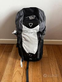 Zaino da trekking 25L