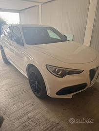 Alfa Romeo Stelvio 2.2 210 Q4