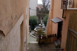 Palestrina, adiacenze Comune palazzina cielo-terra