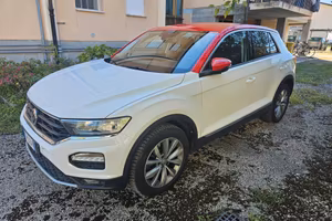 Volkswagen T-Roc 2.0 TDI SCR 150 CV DSG 4MOTION Ad