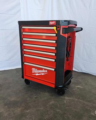 carrello milwaukee con attrezzi