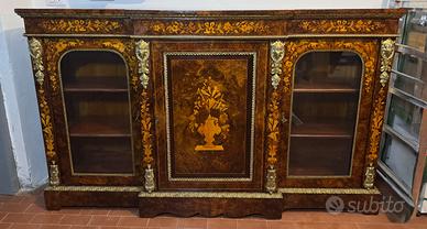 Credenza con vetrina stile Napoleone III