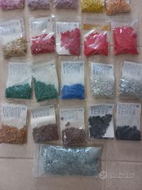 Ghiaia colorata a scaglie