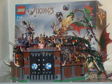 LEGO 7019 VIKING FORTRESS AGAINST THE FAFNIR DRAGO