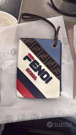 Pochette Fendi originale
