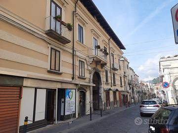 Via Umberto I - 3 Vani ed Acc.ri