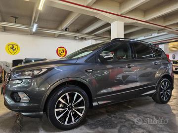 FORD Kuga 1500 ECOBOOST CV.150 KM. 46.900 UNIPRO