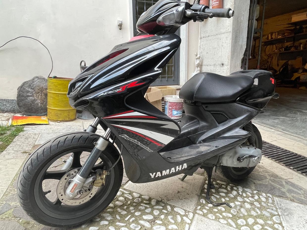 Motocicli Yamaha Aerox 50 Prezzo Usato Moto Prezzo Aerox 50 Usato