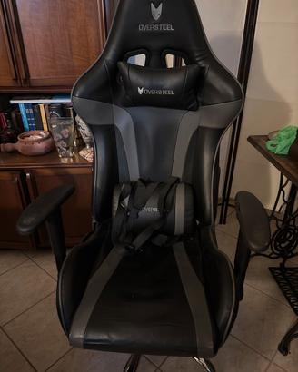 Sedia gamer