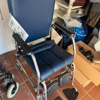 NUOVA Sedia a rotelle da trasporto