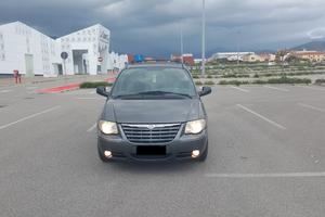 Chrysler Voyager 3ª s - 2.8 CRD - 2006