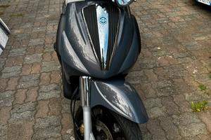 Piaggio Beverly 500 Cruiser i.e
