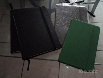 Taccuini tascabili verde o nero 2 euro il pezzo