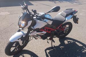 Benelli 125