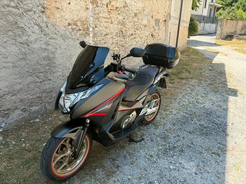 honda intergra 750 sport