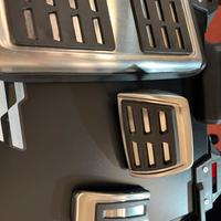 Pedaliera racing  Formentor  e gruppo Wag