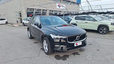 Volvo XC 60 XC60 B4 (d) AWD automatico Essential