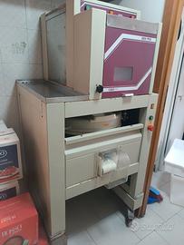 Porzionatrice e arrotondatrice automatica