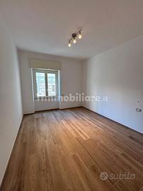 Salerno - VIA ARCE - 110 m² ristrutturato