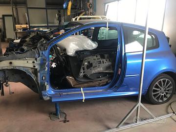 RENAULT CLIO RS SPORT RICAMBI