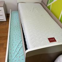 Letto singolo con letto estraibile per cameretta