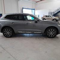 VOLVO XC60 B4 D AWD automatico Inscription