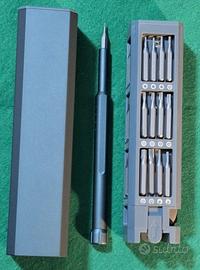 set cacciaviti multifunzione 44 in 1