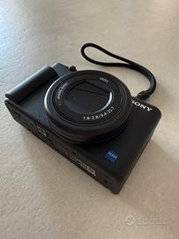Sony Digital Camera Directional LCD Screen 4K Vid