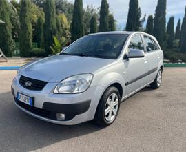 Kia Rio 1.5 CRDi 5p. EX Challenge