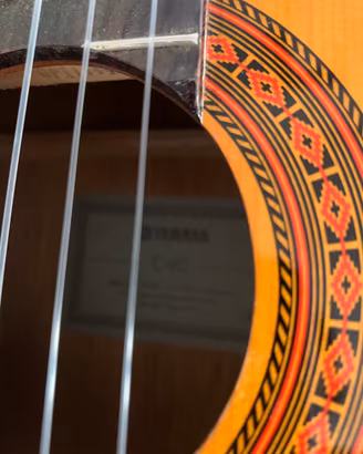 chitarra classica C40 yamaha