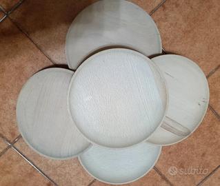 piatti in legno nuovi