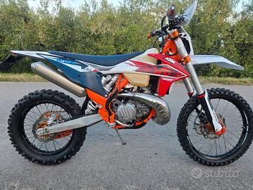 ktm exc 300 tpi six days 2023  finanziabile 