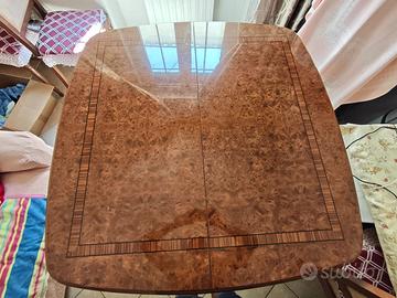 TAVOLO DA PRANZO ALLUNGABILE IN LEGNO RADICA-STILE