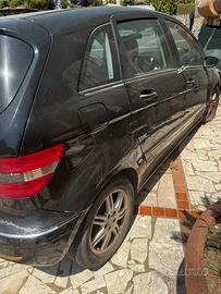 Mercedes Classe B180 CDI 2008 Marciante / Ricambi