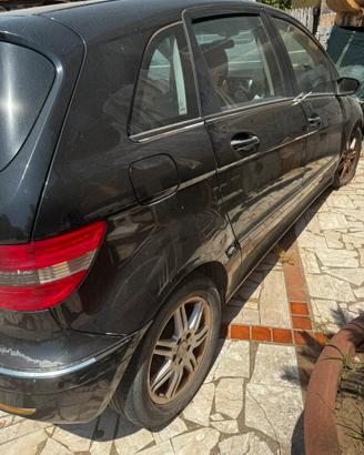 Mercedes Classe B180 CDI 2008 Marciante / Ricambi