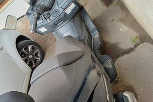 scooter Suziki Burgman 400