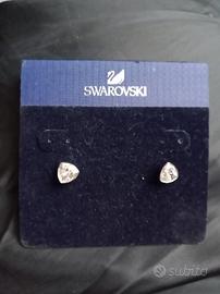 Orecchini punto luce swarovski