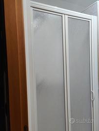 Porta a libro per doccia 