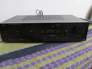 AMPLIFICATORE LUXMAN LV 111.POTENZA 8Ω: 50WATT.