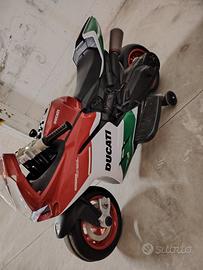 moto elettrica a batteria