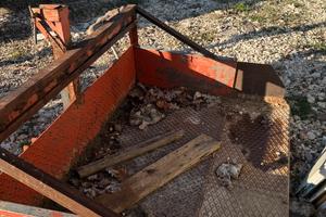 Piattina, cassone terzo punto Trattore