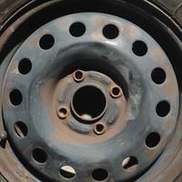 Cerchi in ferro da 15 Ford 4 fori 