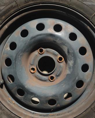 Cerchi in ferro da 15 Ford 4 fori 