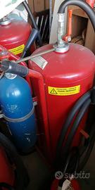 Estintore carrellato 100Kg. polvere ABC