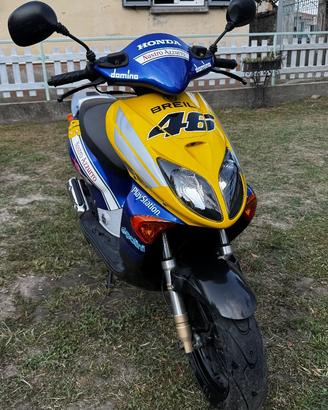 SCOOTER 50cc replica Valentino